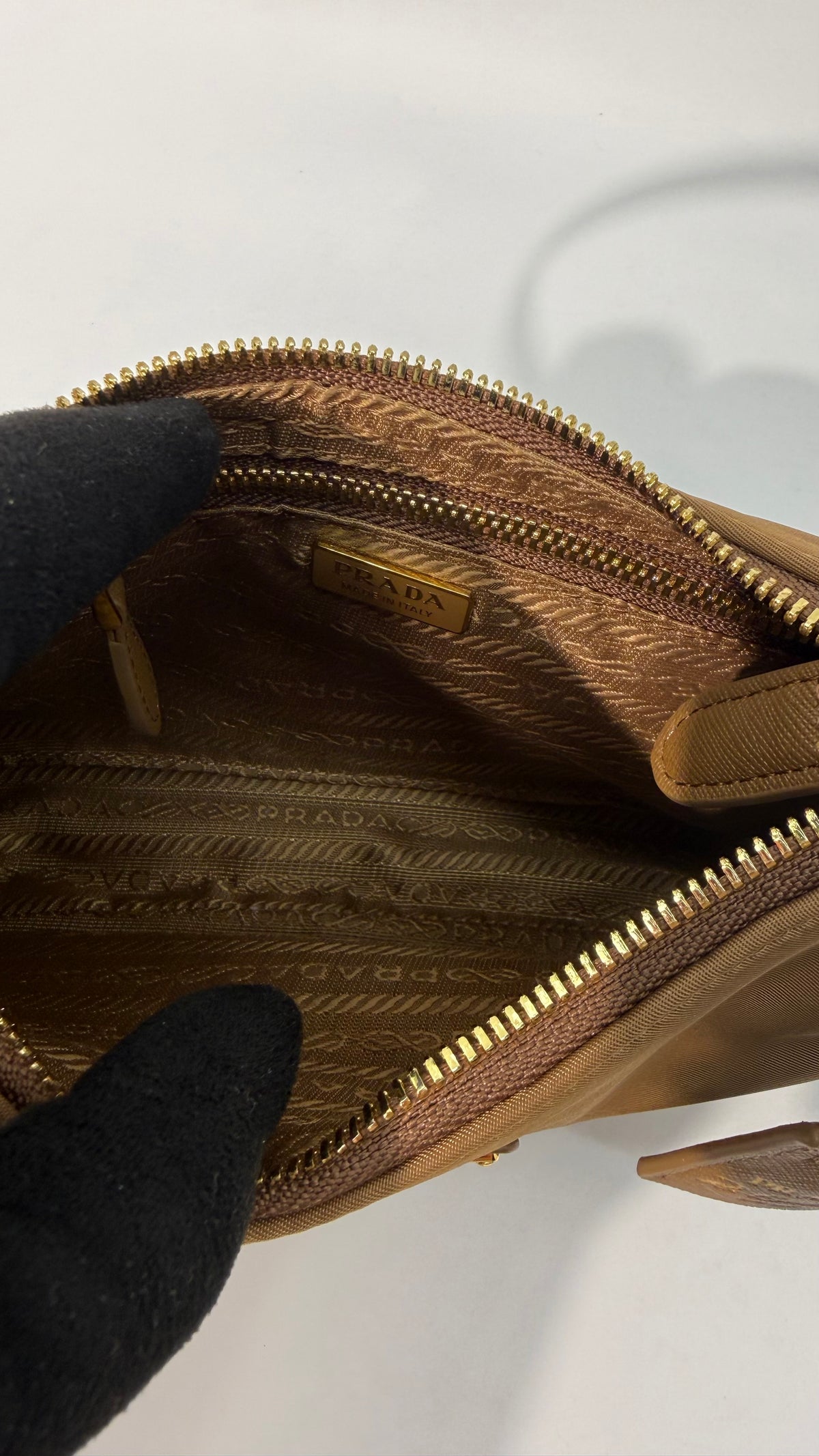Prada Re edition Baguette