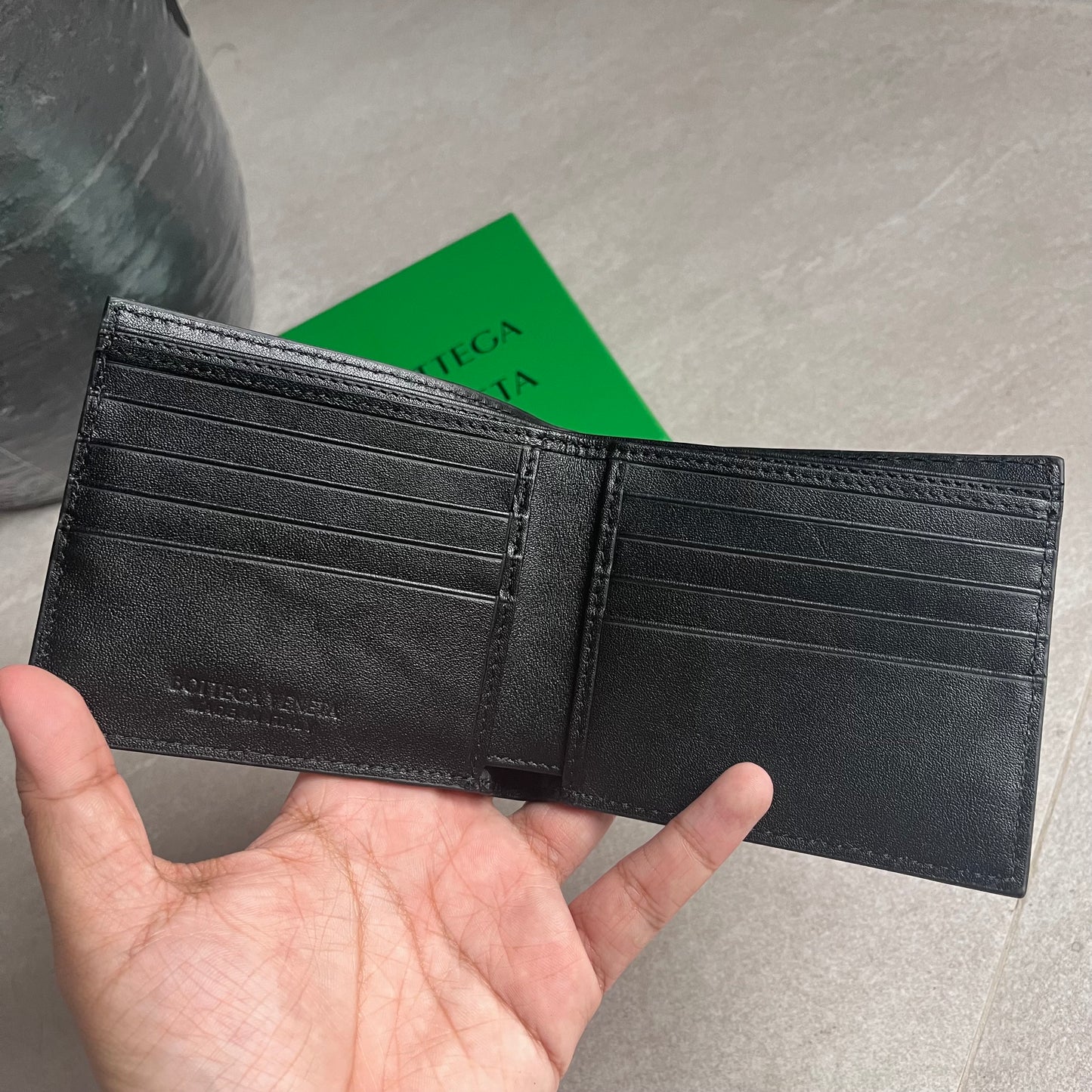 Bottega Mens Wallet (Black)