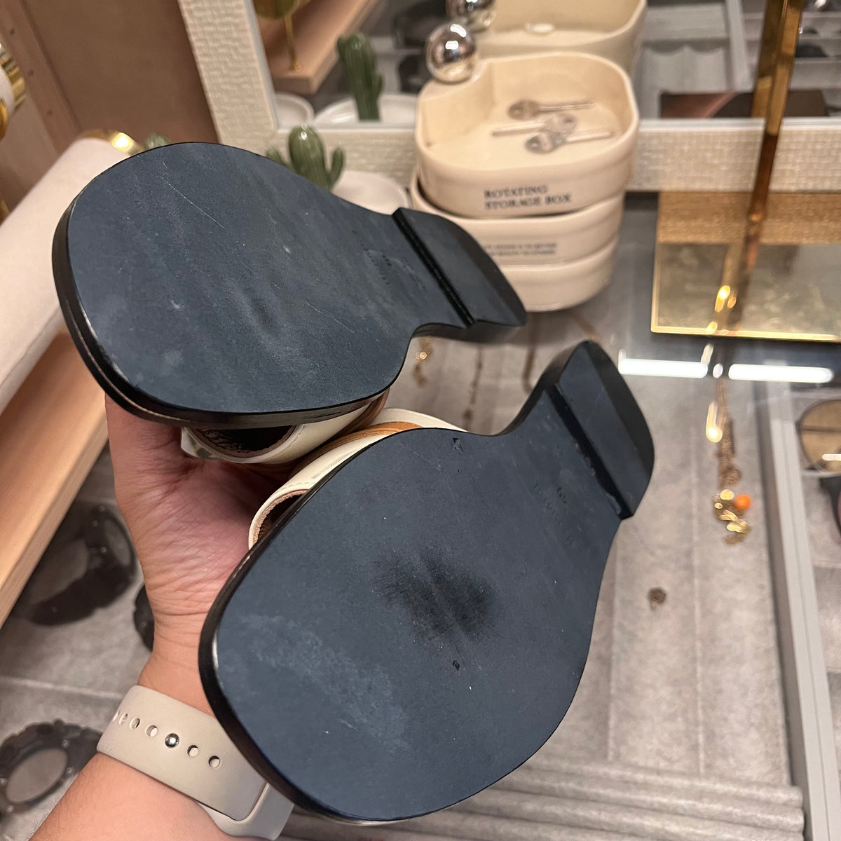 Hermes Giulia Flats