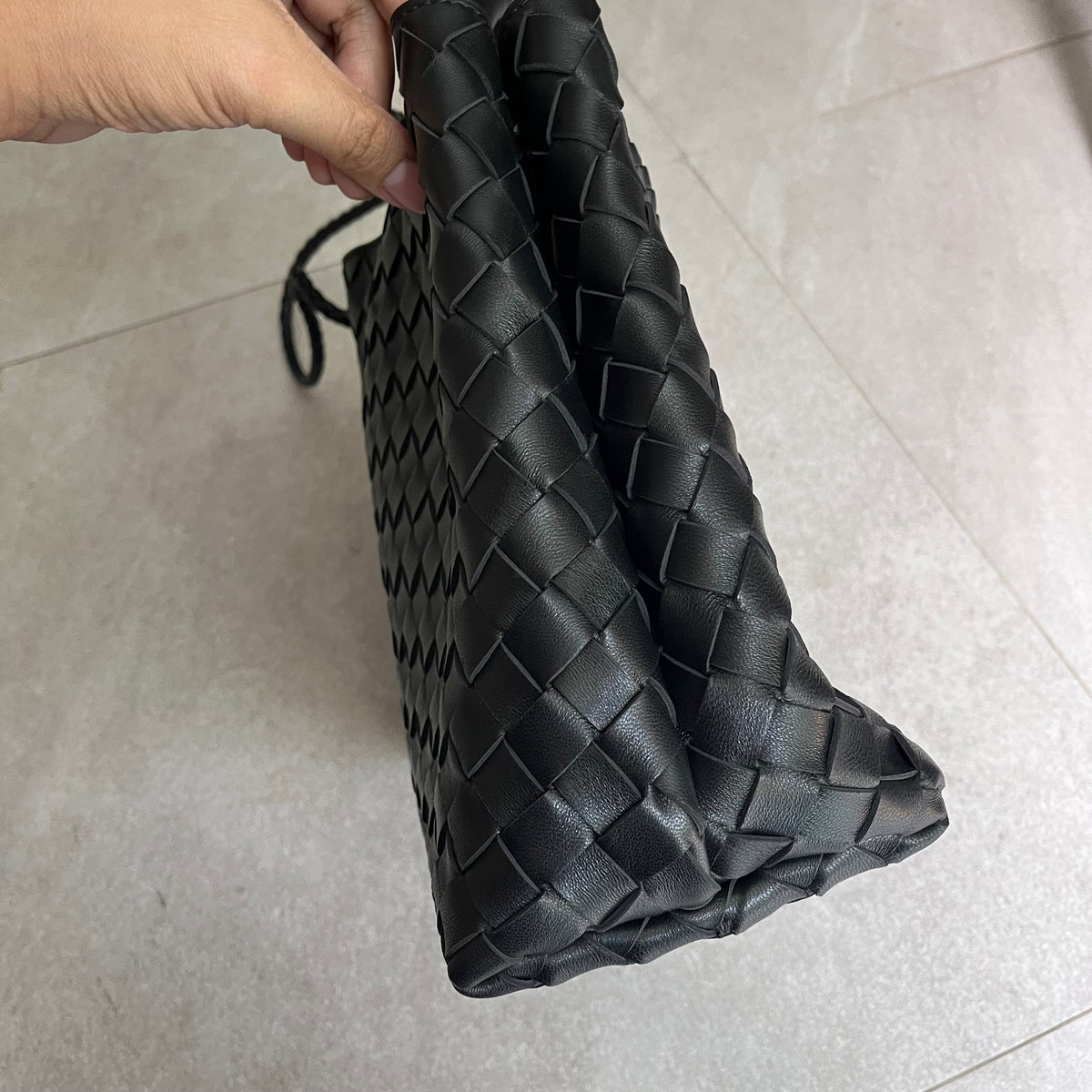 Bottega Venetta Andiamo (Black)