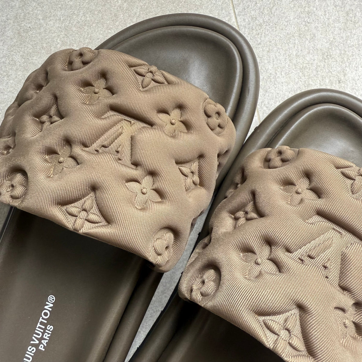 Louis Vuitton Cloud Foam Slides