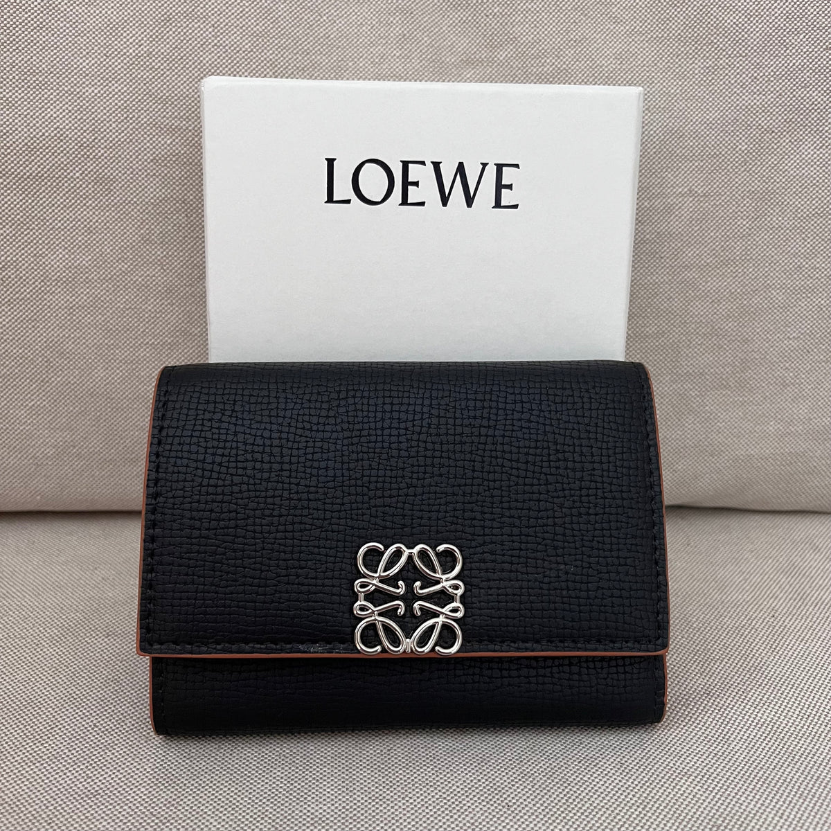 Loewe Bifold Wallet (Black)