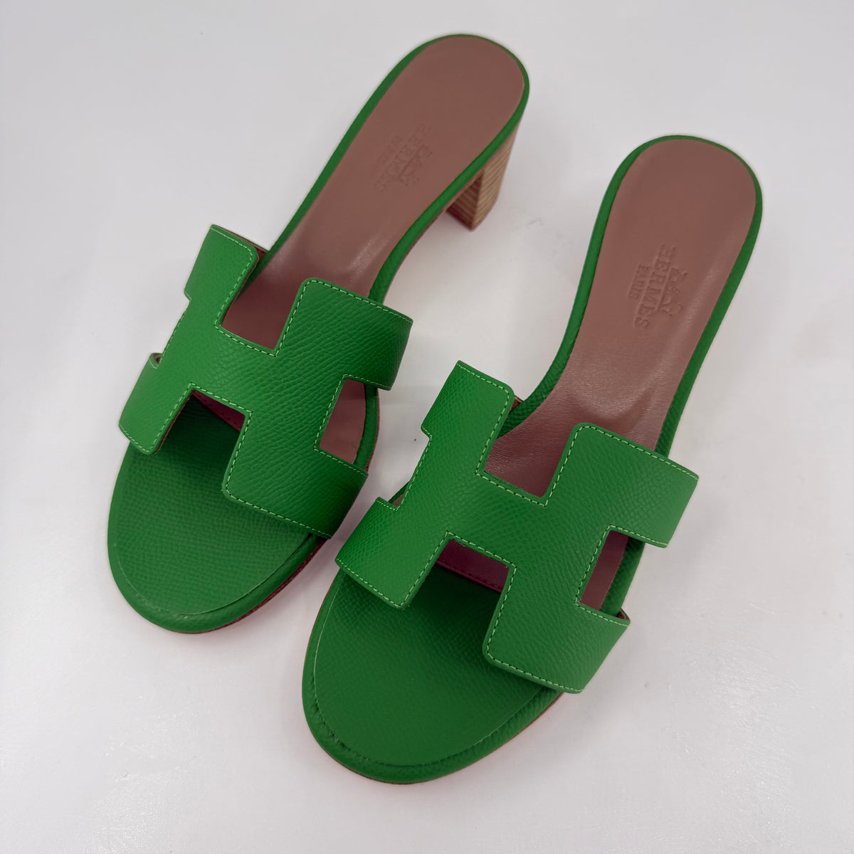 Hermes Oasis Pumps (Green)
