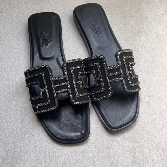 Hermes Orans (With stones)