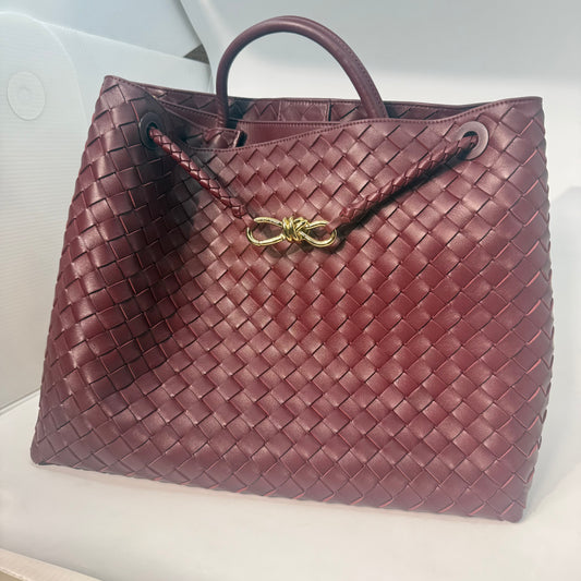 Bottega Venete Andiamo (Large/Maroon)