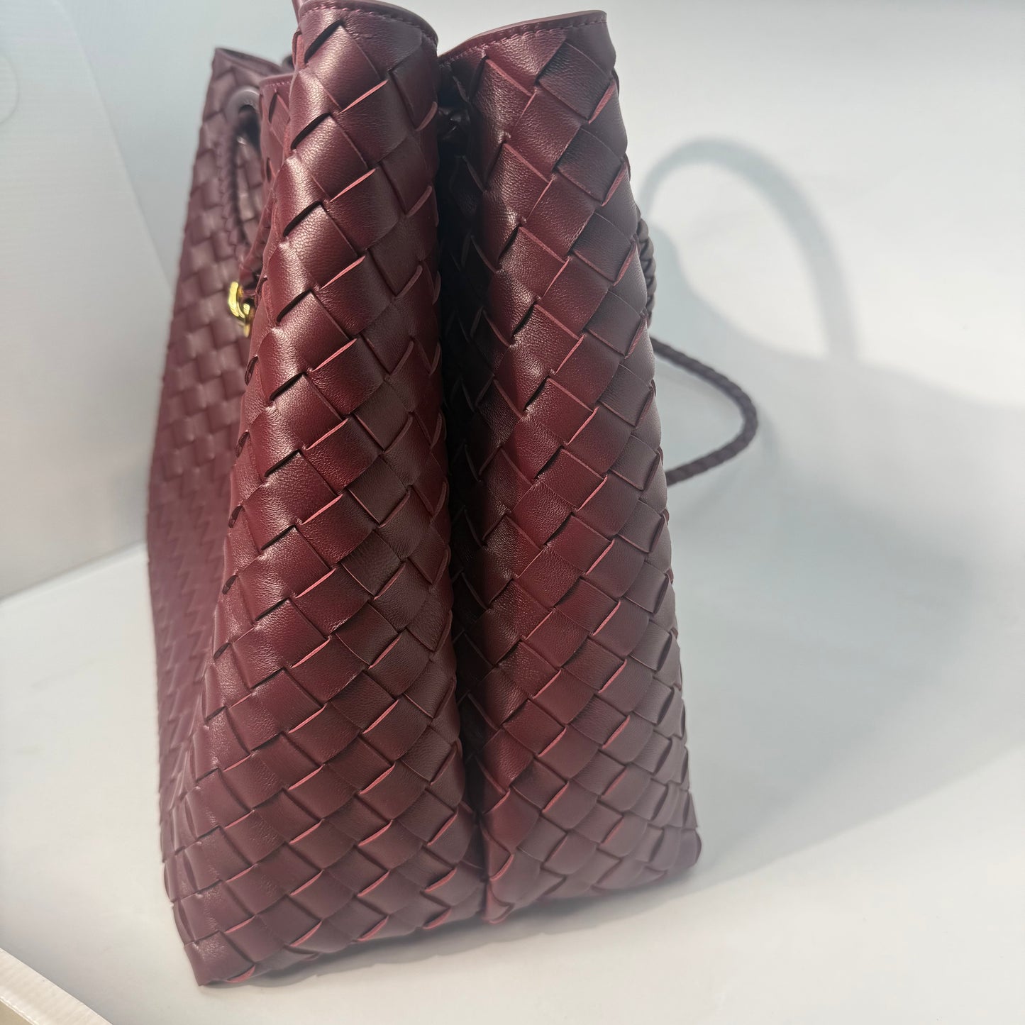 Bottega Venete Andiamo (Large/Maroon)