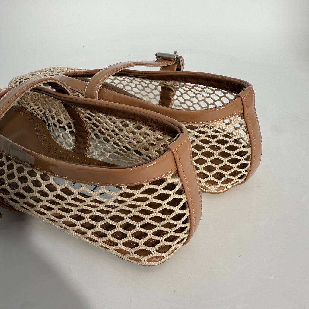 Alaia Net Shoes (Nude/Beige)