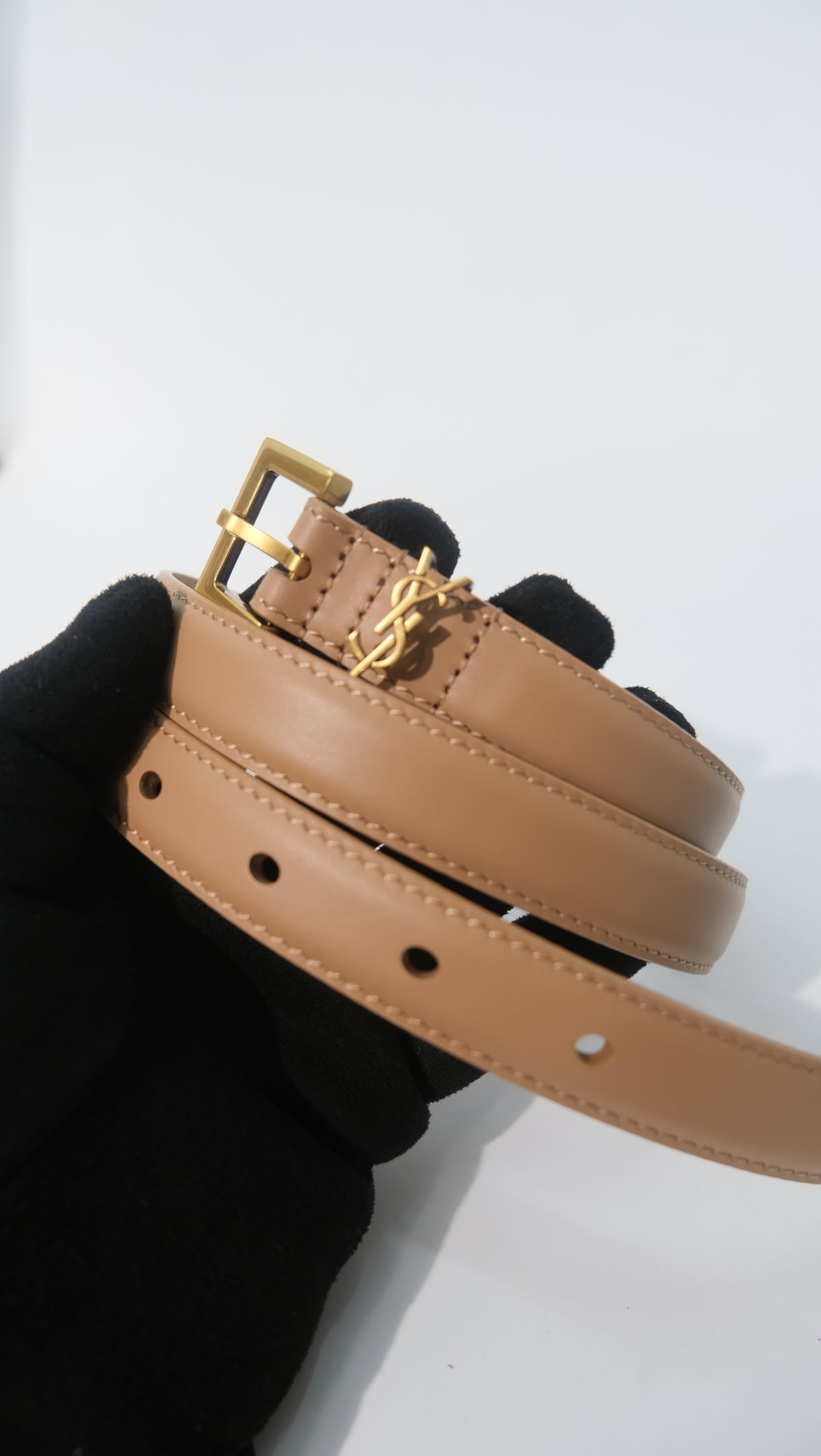 Yves Saint Laurent Belt (Nude)
