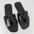 Hermes Oran Swift Black