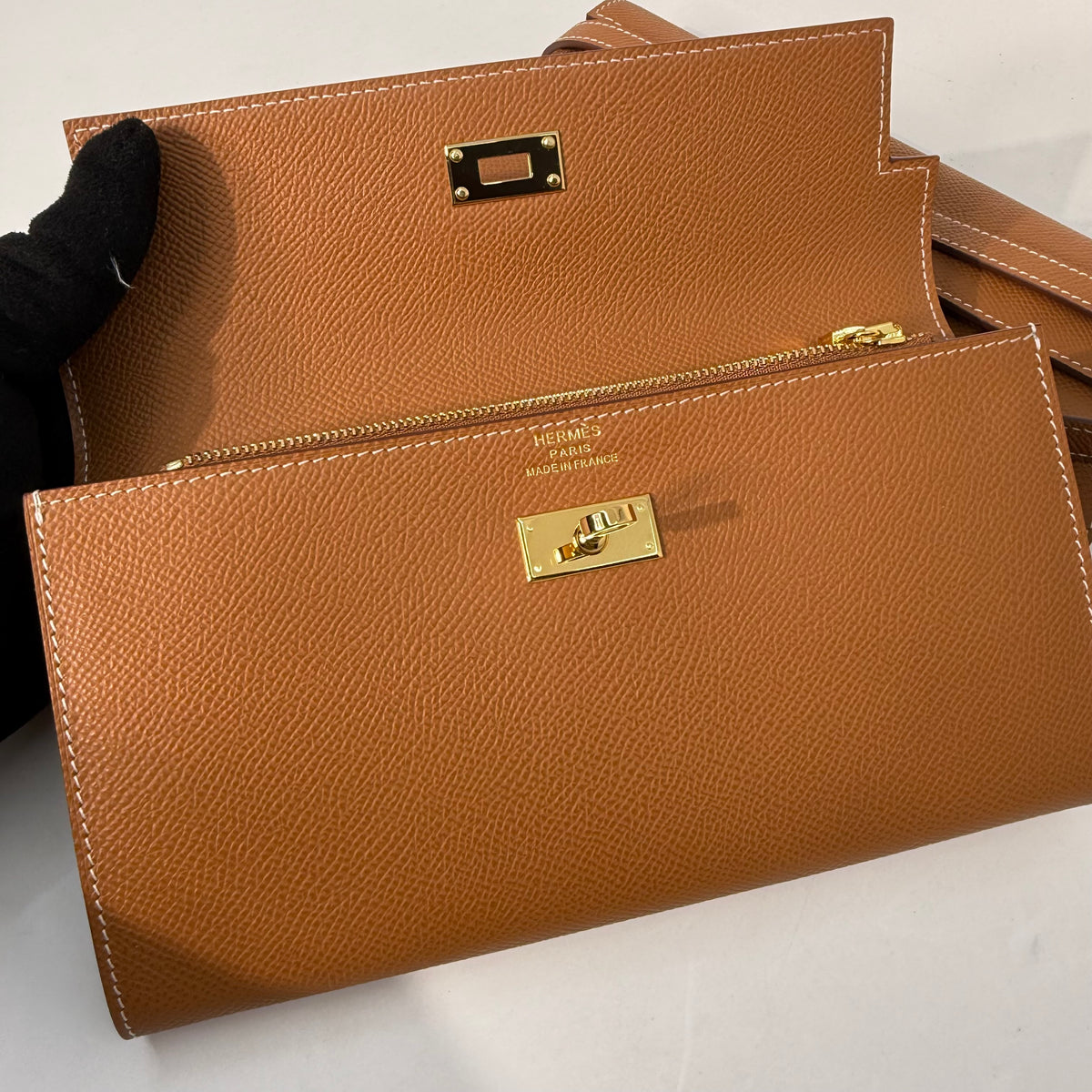 Hermes Kelly Wallet (Tan) GHW