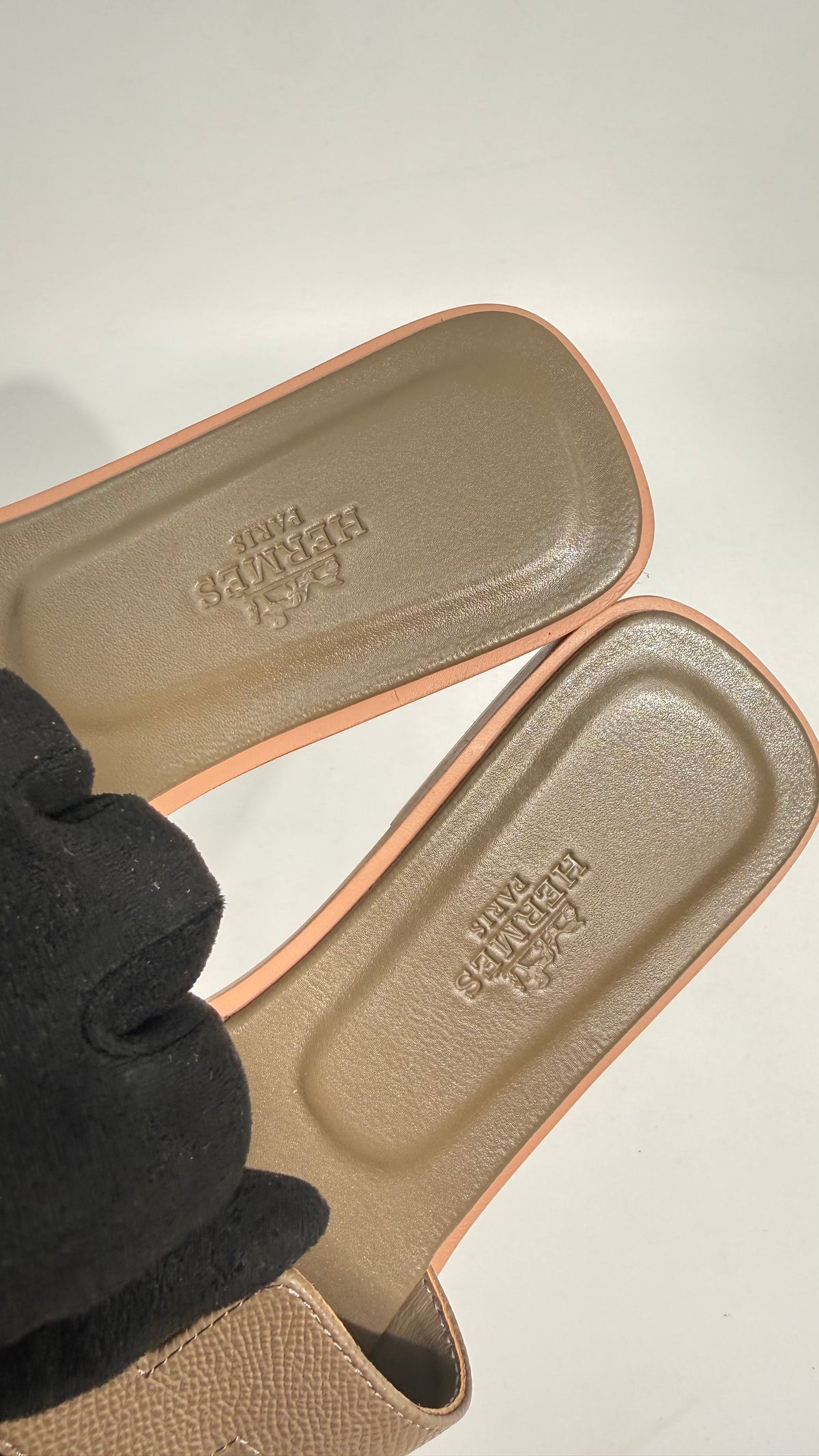 Hermes Oran Taupe Flats