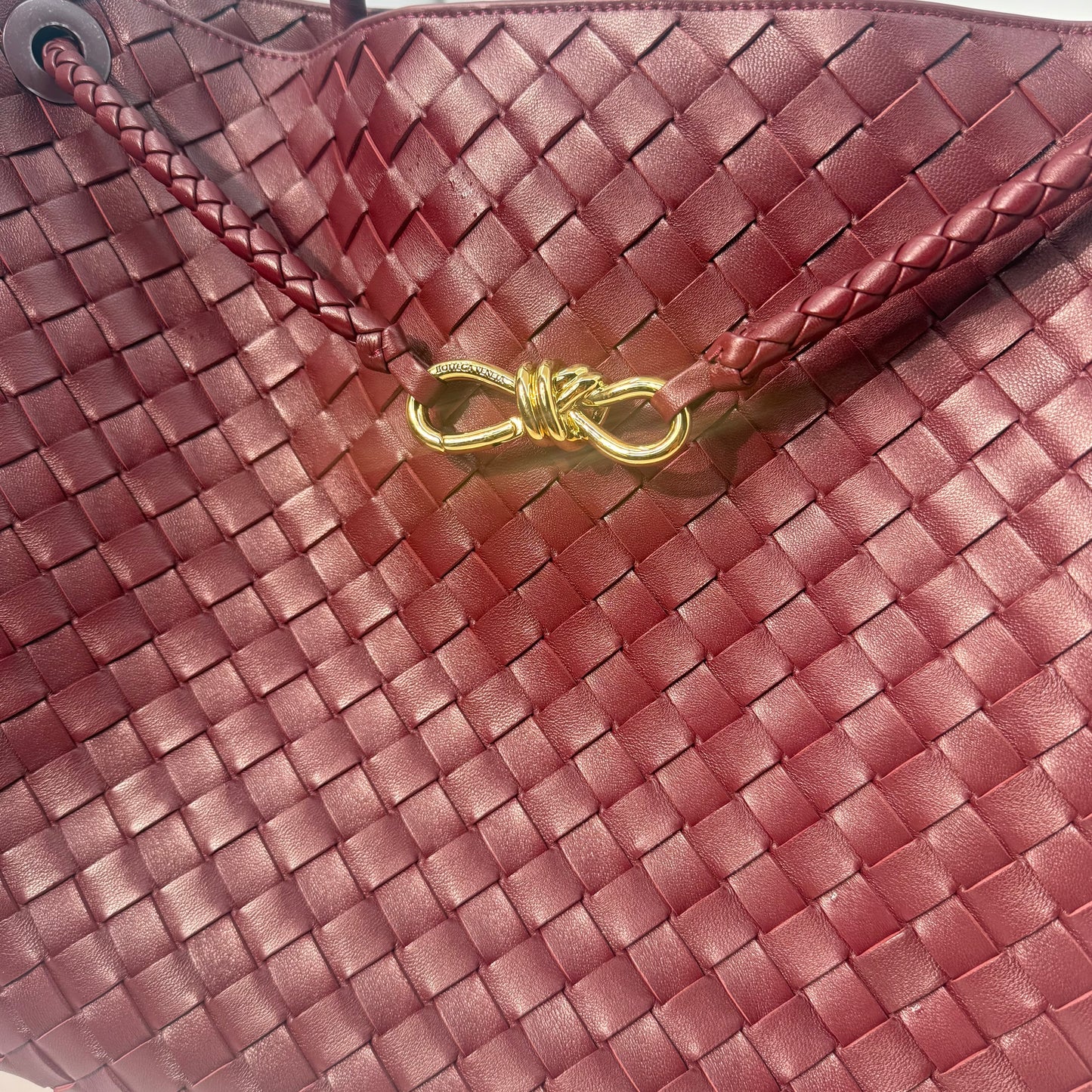 Bottega Venete Andiamo (Large/Maroon)