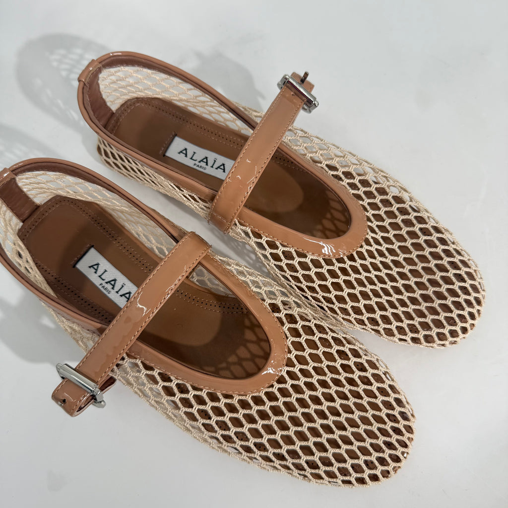 Alaia Net Shoes (Nude/Beige)