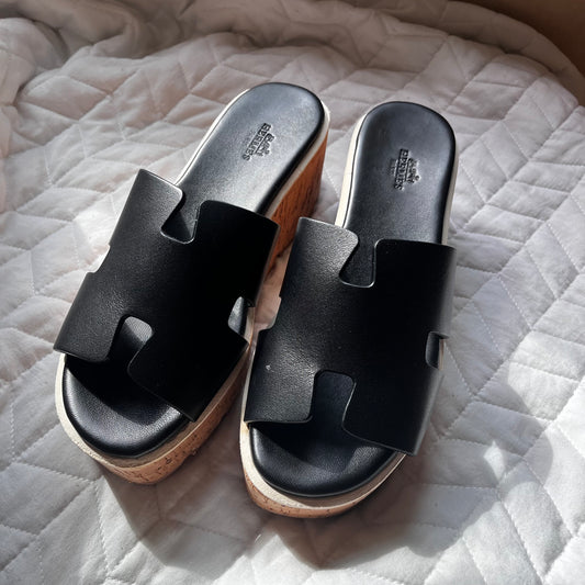 Hermes Eze Black