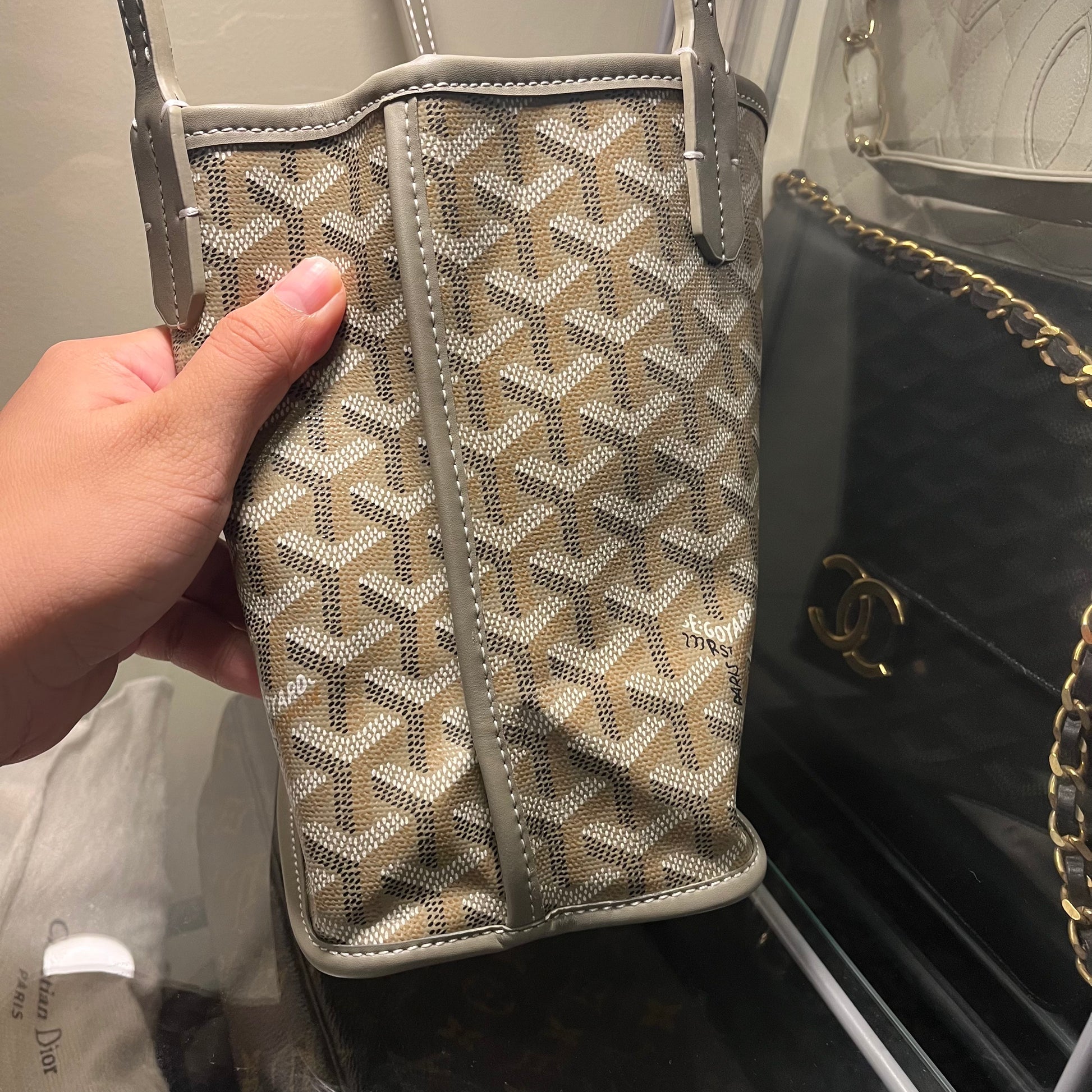 Genuine Goyard French Luxury Brand Anjou Mini Revers-able Bag In Grey  Colour.