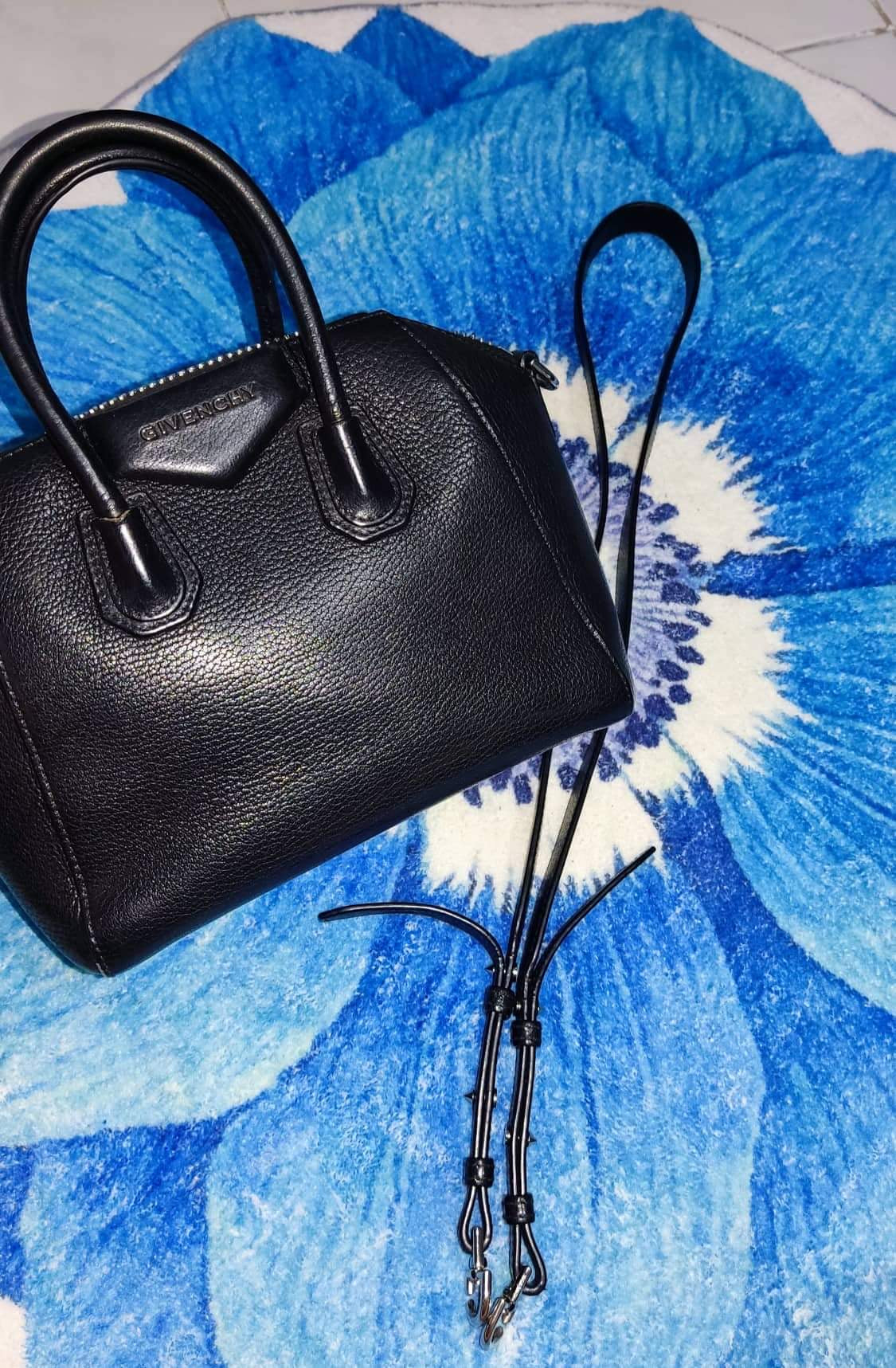 Giv3nchy Crossbody