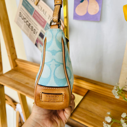 Coach Blue Pochette