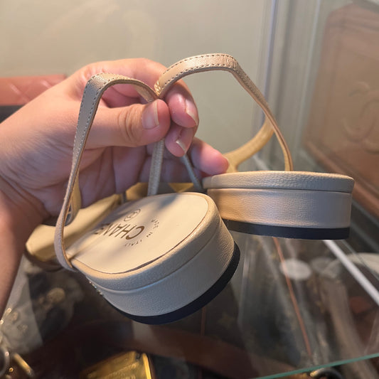 Chanel Slingback Nude/Black Captoe