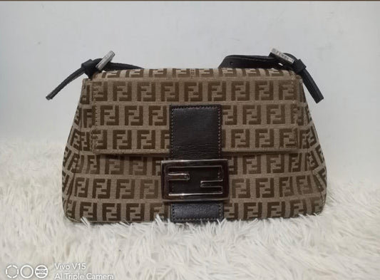 F3ndi Small Baguette